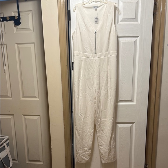 Express Pants - Express White Tailored Jumpsuit with V-Neck